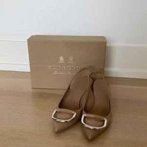 Nude Burberry heels